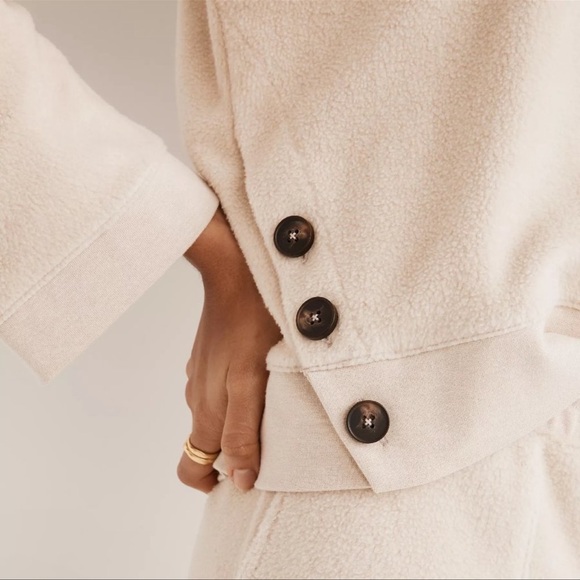 NWT Madewell (Re)sourced Side Button Relaxed Sweatshirt SIZE XS Faded Seagrass - Picture 4 of 5